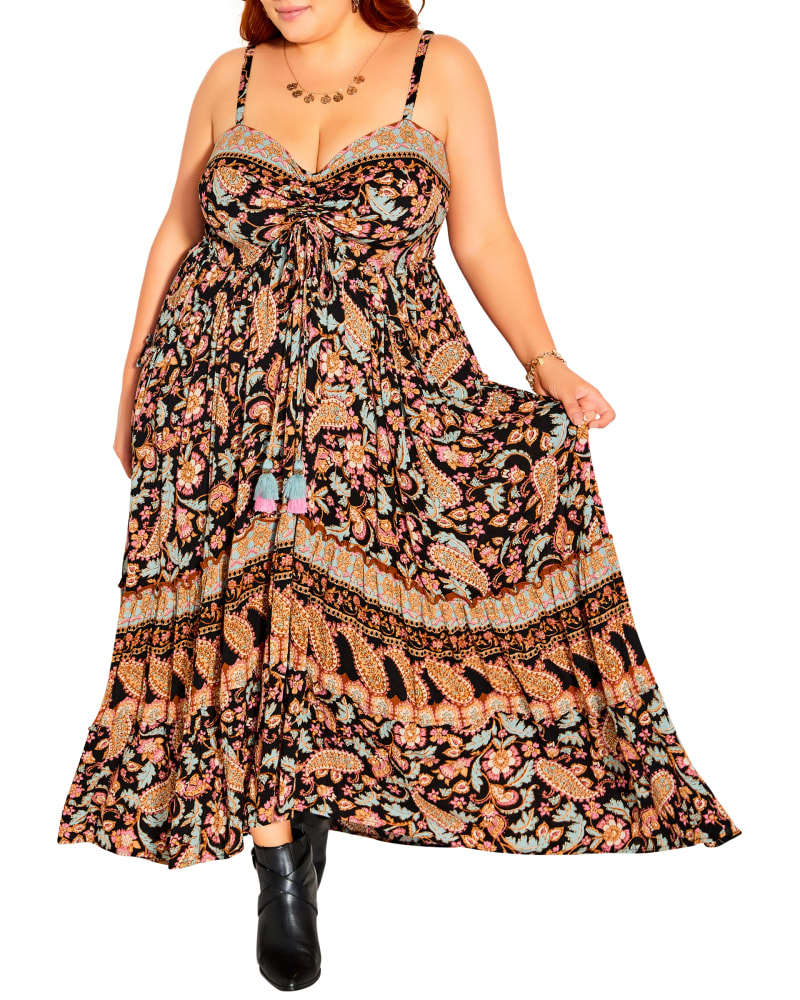 Plus size model wearing  by Starling Reine | Dia&Co | dia_product_style_image_id:201413